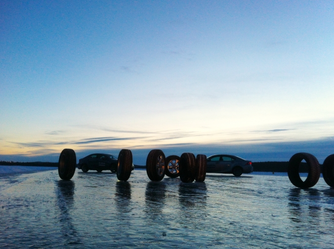 Reifen Jäger Blog Winterreifen Reifencheck Finnland Lappland Reifen See Eis